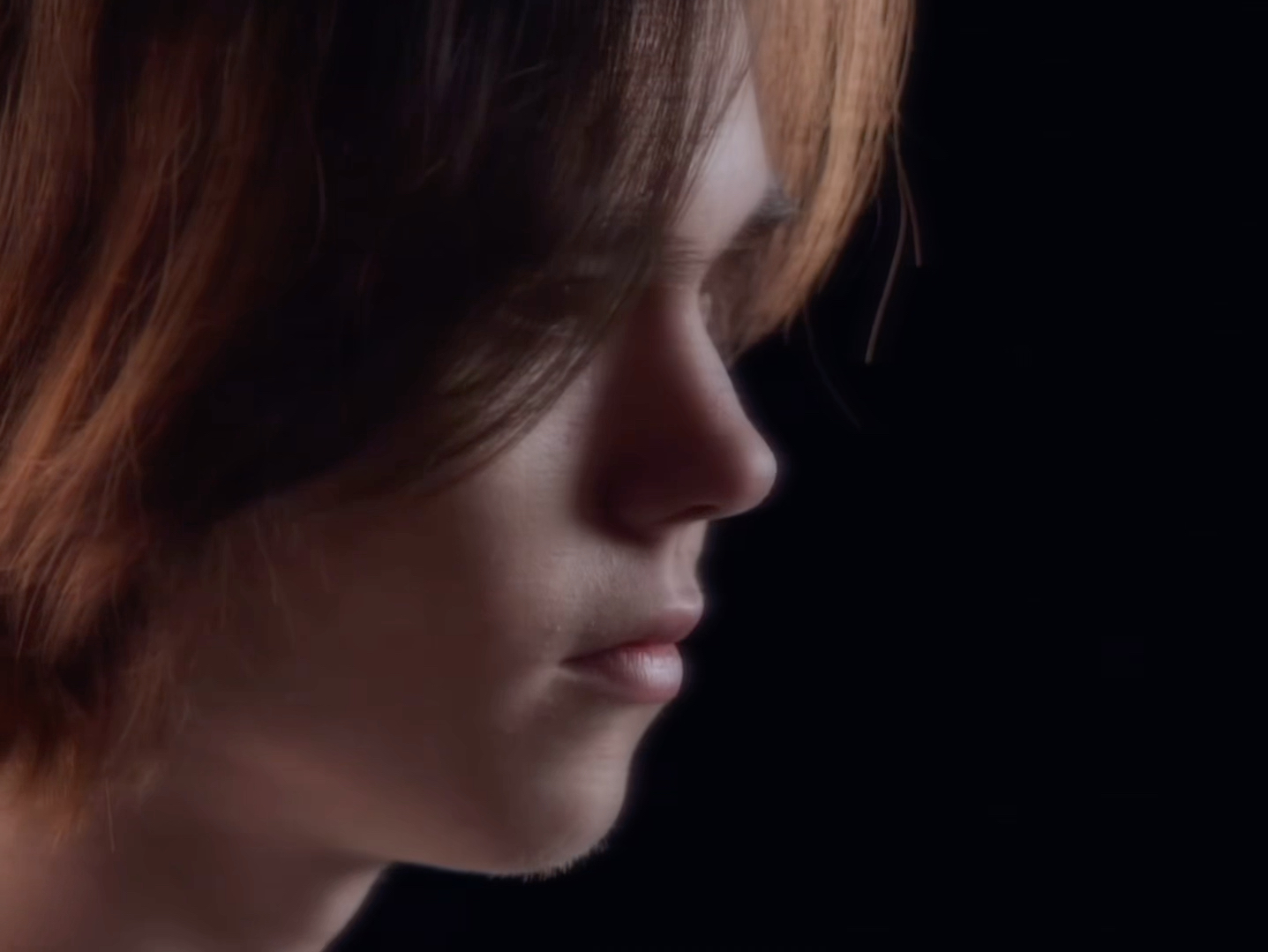 不容小觑的 不容小觑的