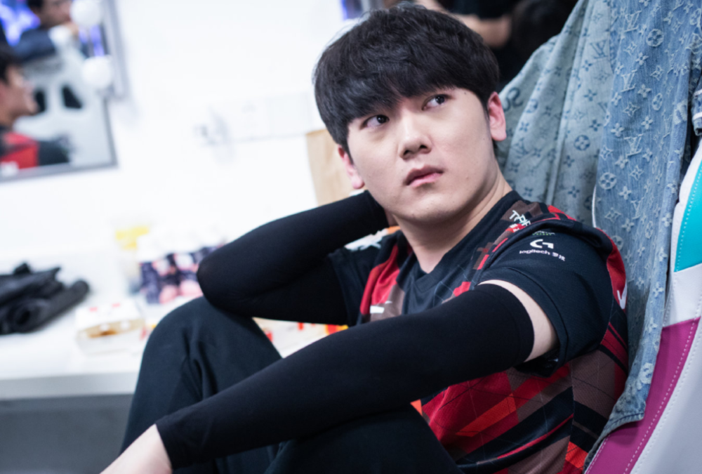 球队高层深 球队高层深