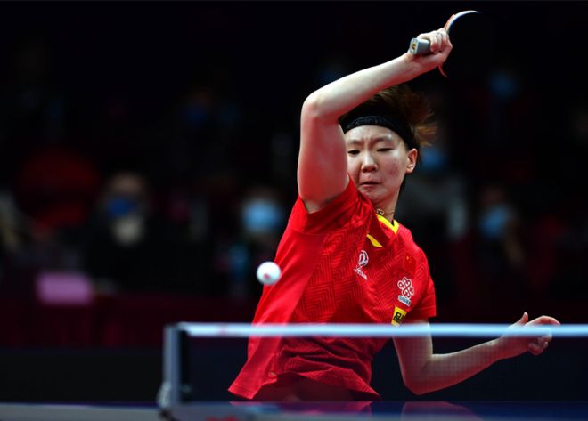 起伏不定 起伏不定