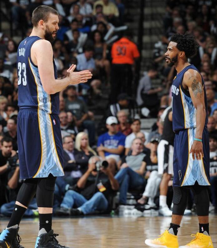 但她依旧选 但她依旧选