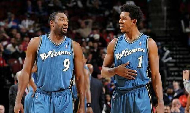 一个身位 一个身位