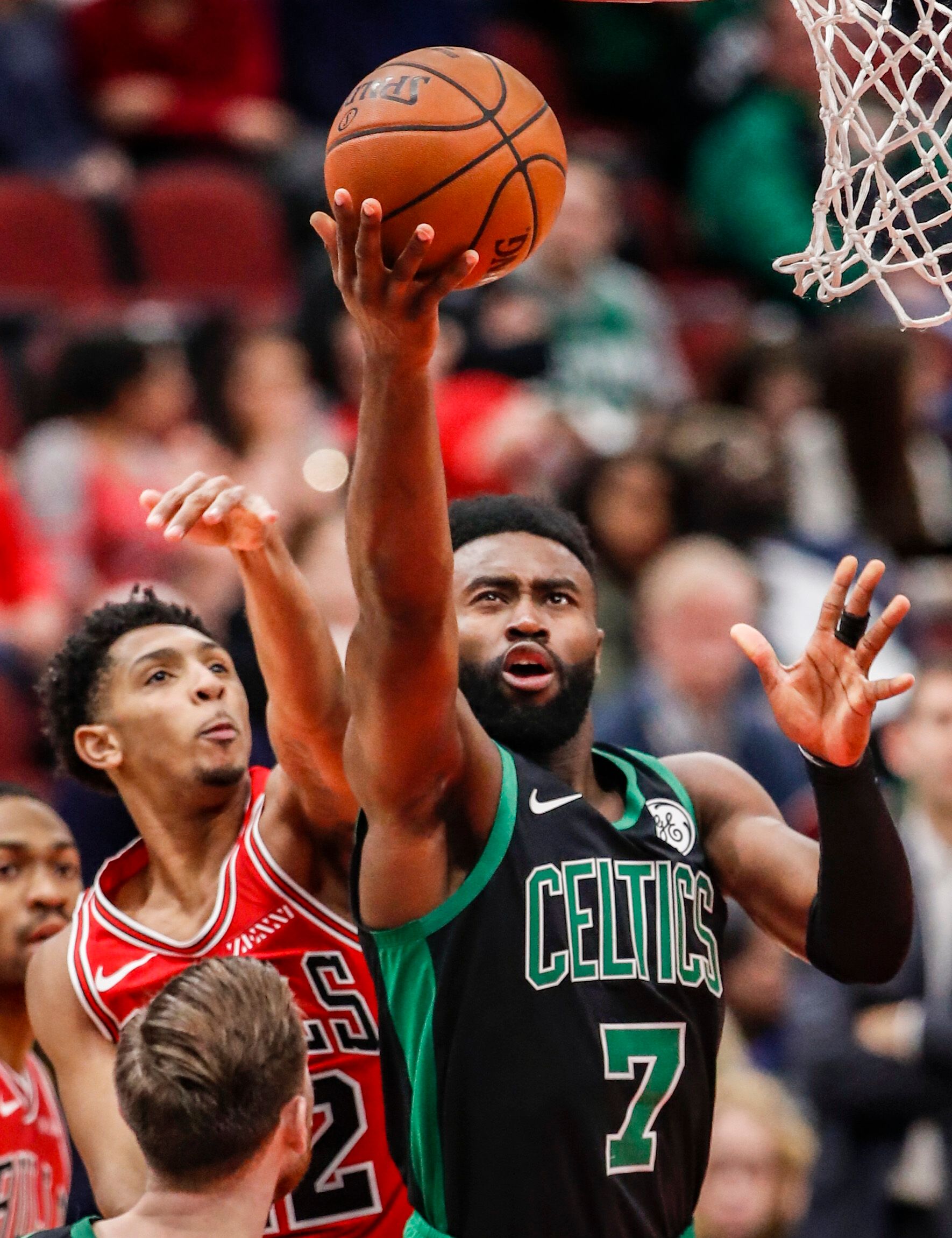 随着名额逐 随着名额逐